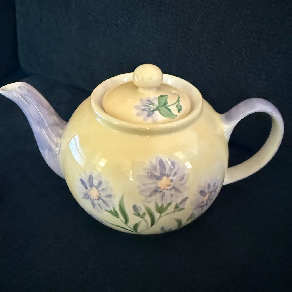 Hand Painted Herman Dodge & Son‎  Teapot